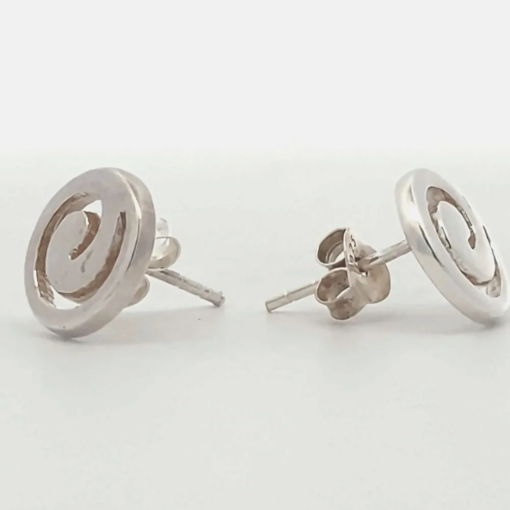 Asa Swirl 925 Sterling Silver Stud Earrings