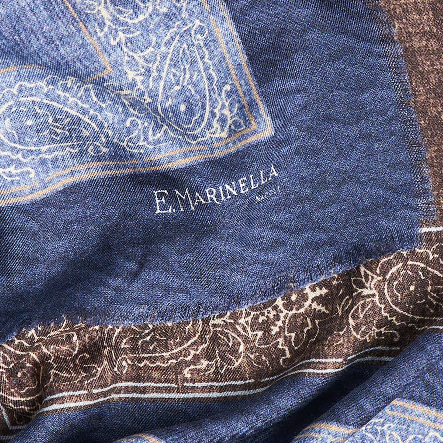 BLUE WOOL AND SILK STOLE