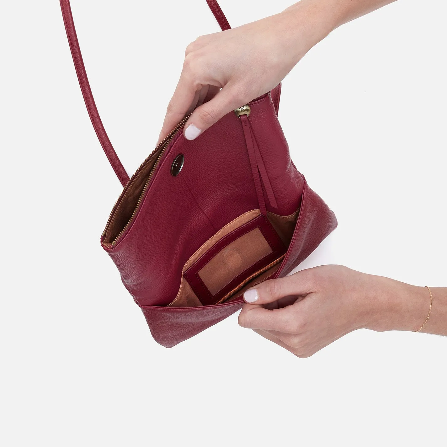 Grant Small Crossbody In Pebbled Leather - Wine