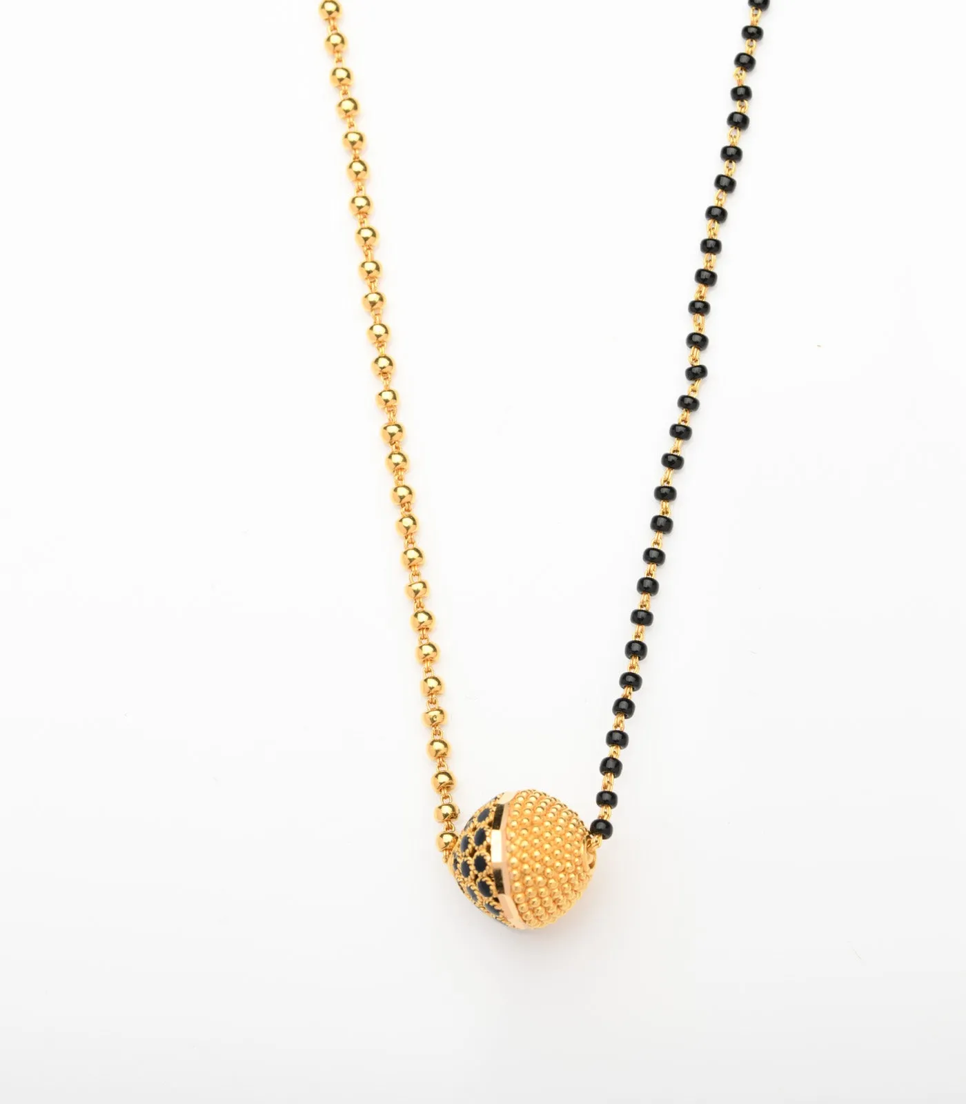 Half-textured Orb Mangalsutra