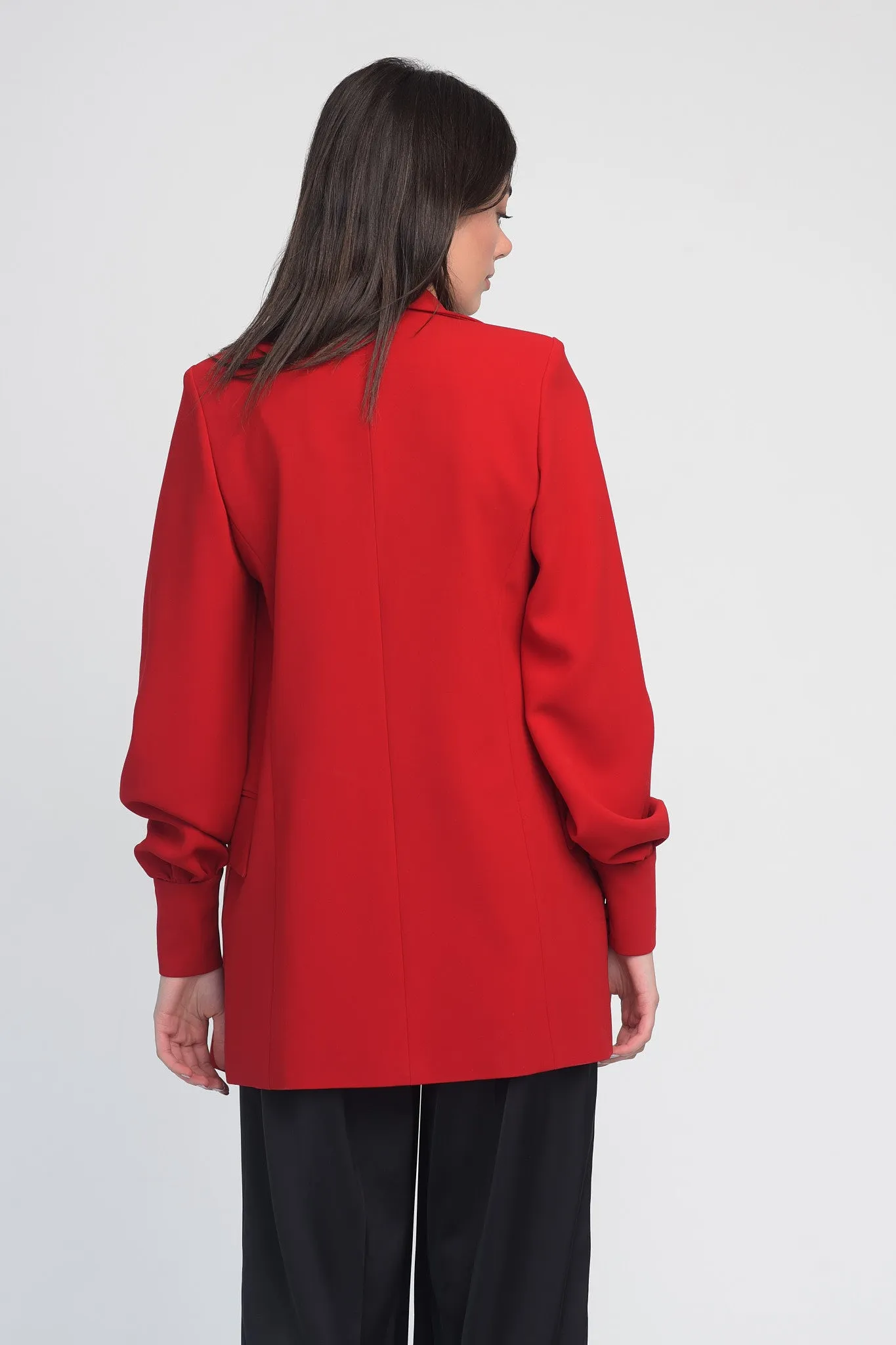 Lantern sleeve crepe blazer in red