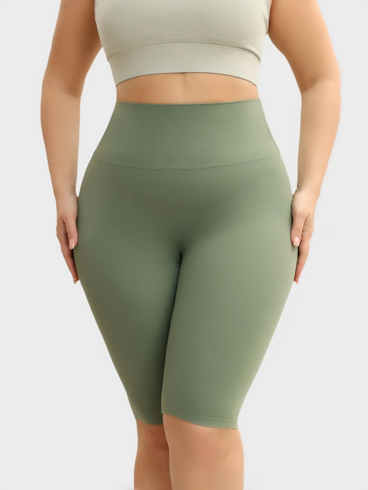 Midsize High-Waisted Skinny Naked Feeling Seamless Sports Shorts