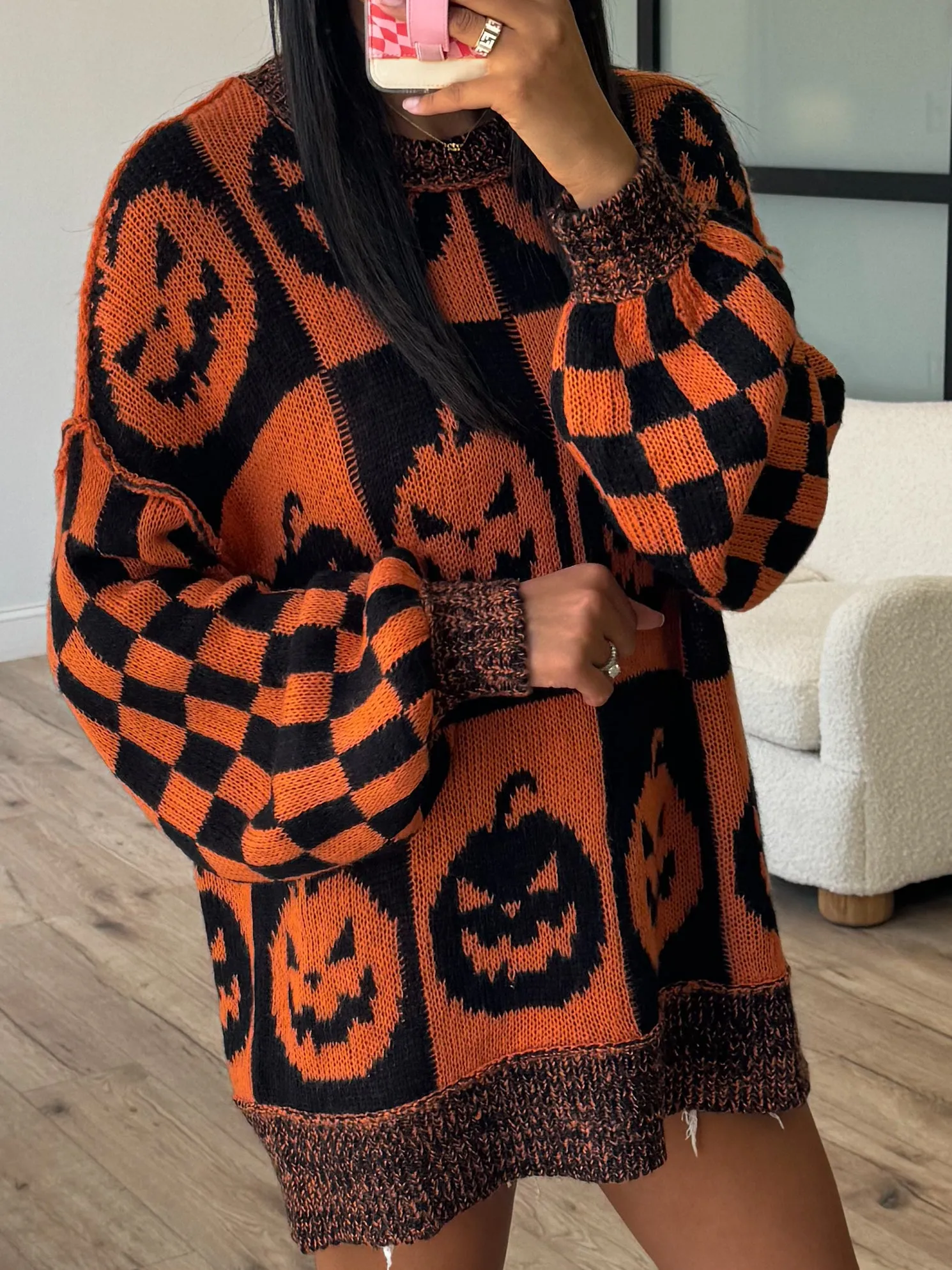 Oversized Checkered Pumpkin Sweater