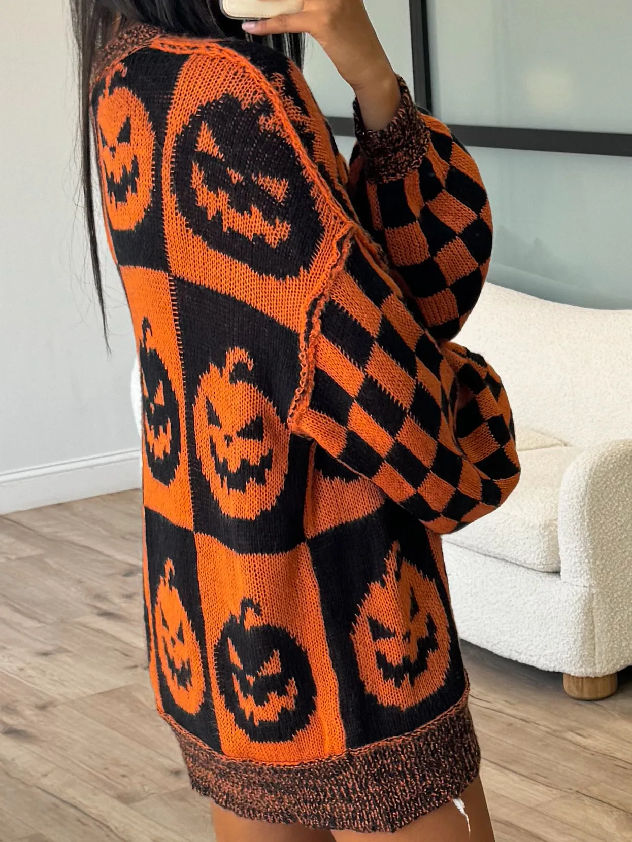 Oversized Checkered Pumpkin Sweater