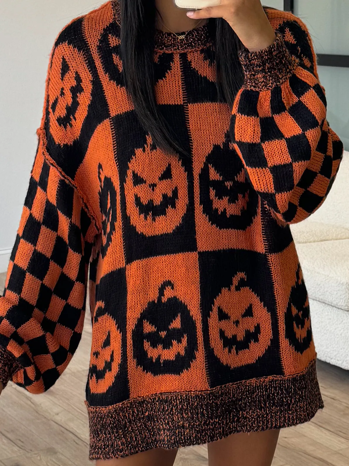 Oversized Checkered Pumpkin Sweater