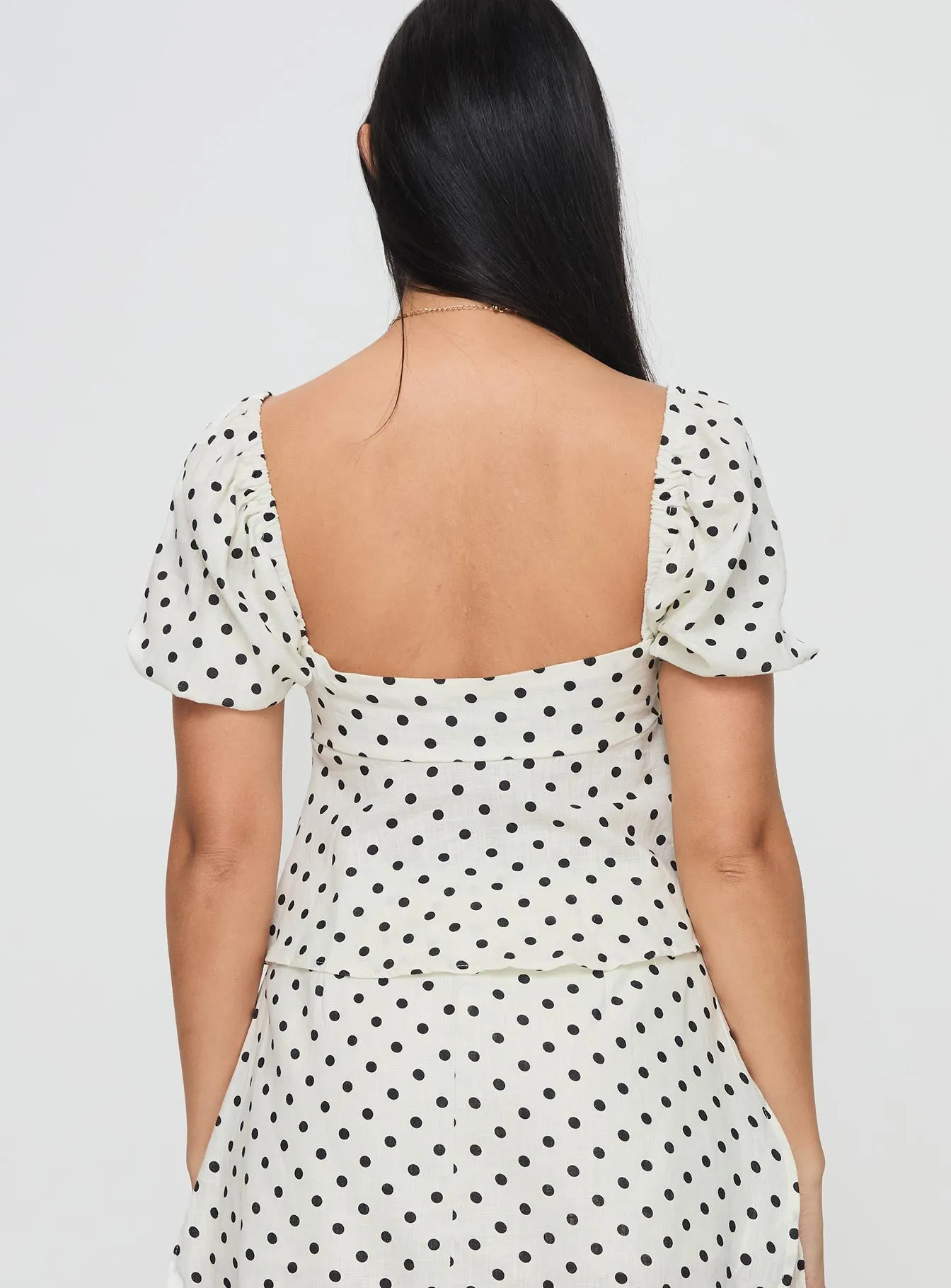 Passionfruit Linen Blend Top Cream/Black Polka Dot