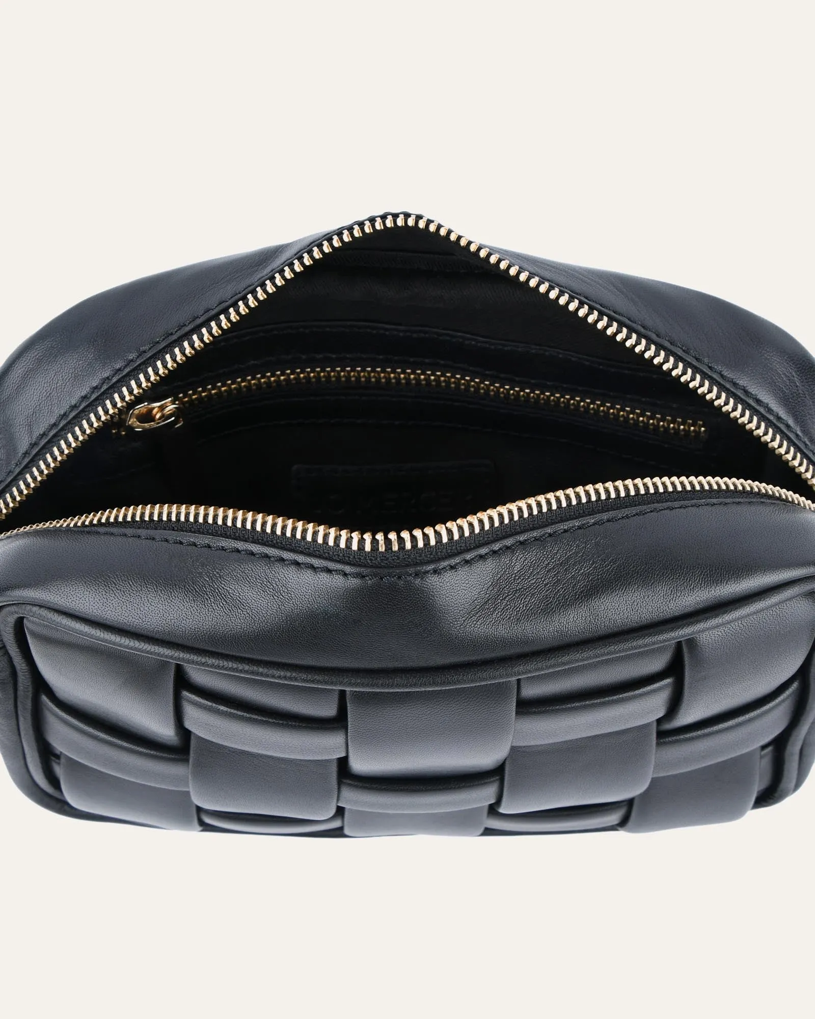 SCARLETT CROSS BODY BAG BLACK LEATHER