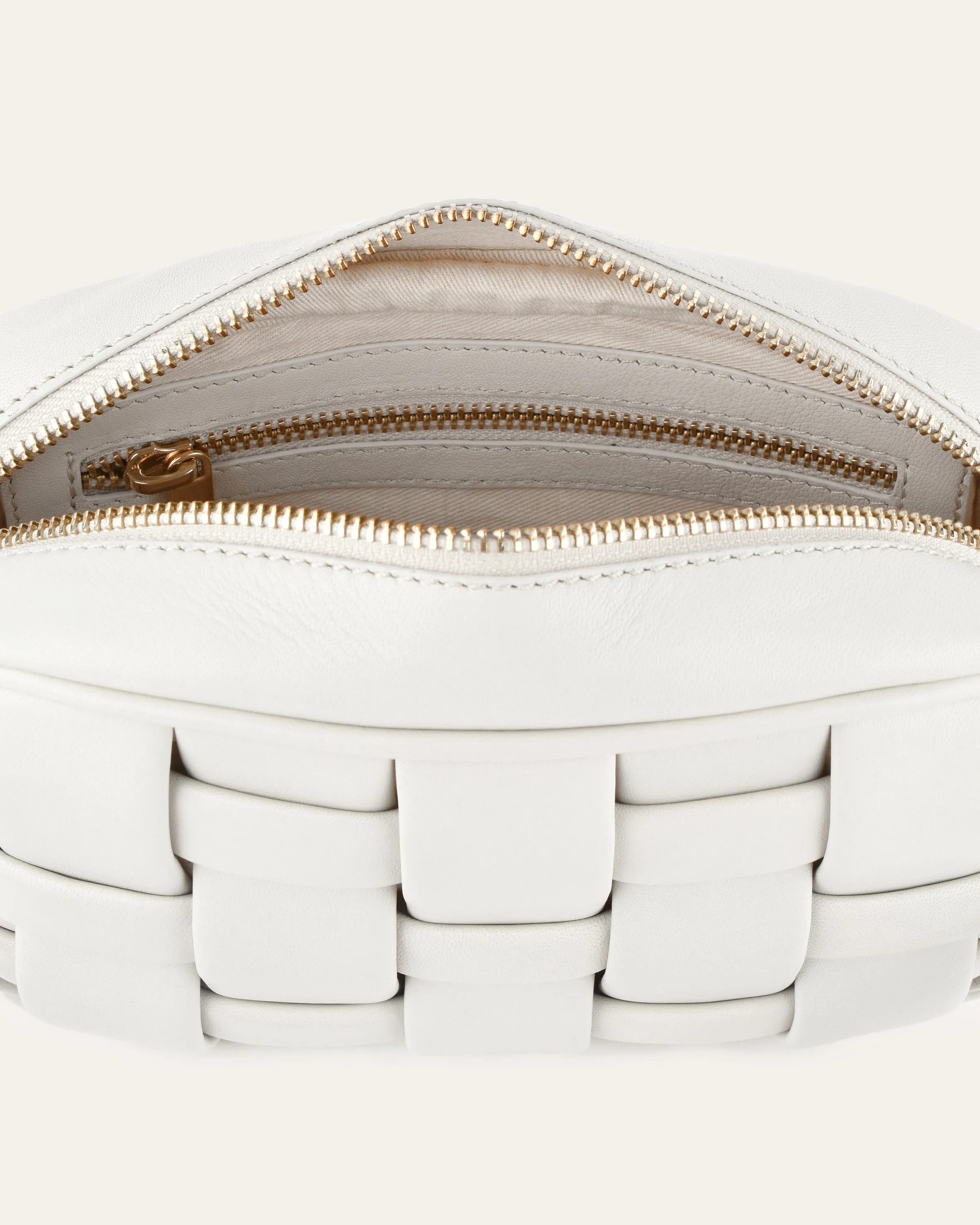 SCARLETT CROSS BODY BAG OFF WHITE LEATHER