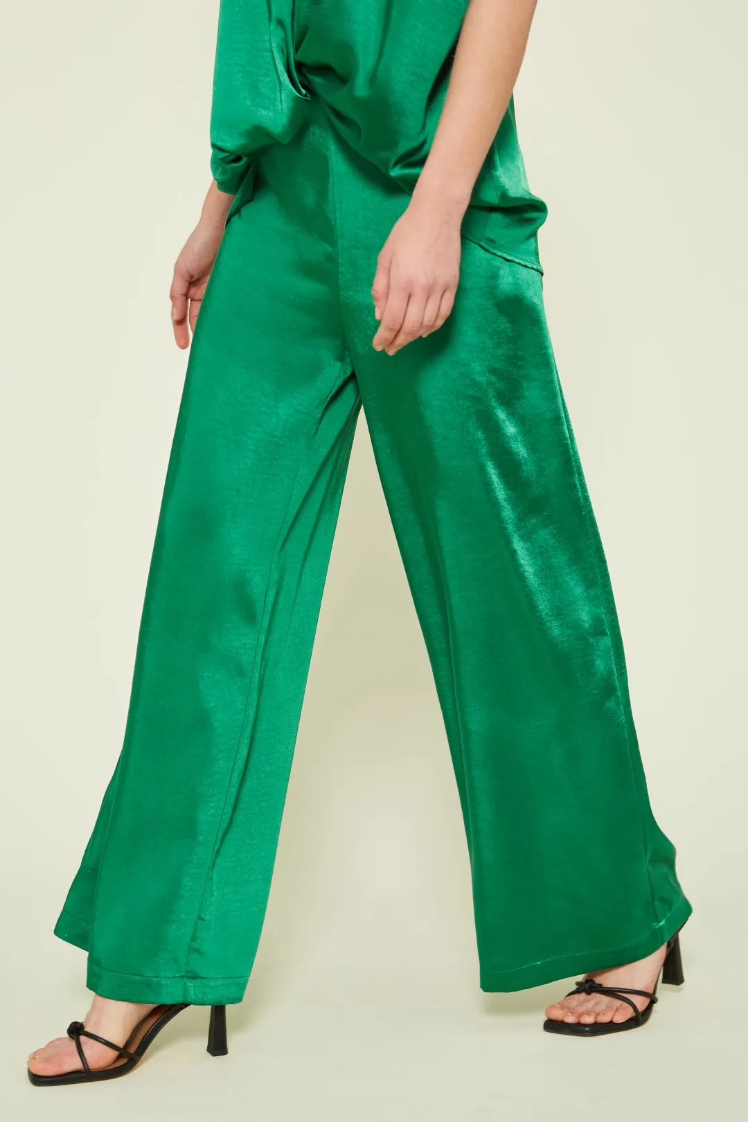 Van-Dos Green Satin Trousers