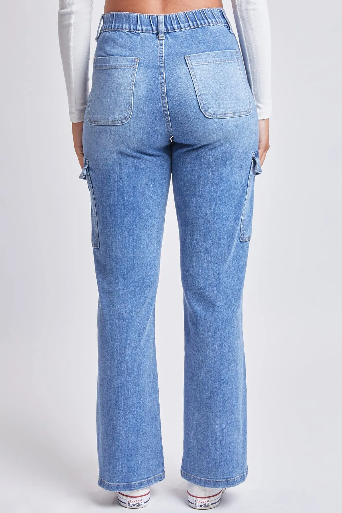 Women’s Straight Leg Cargo Jeans